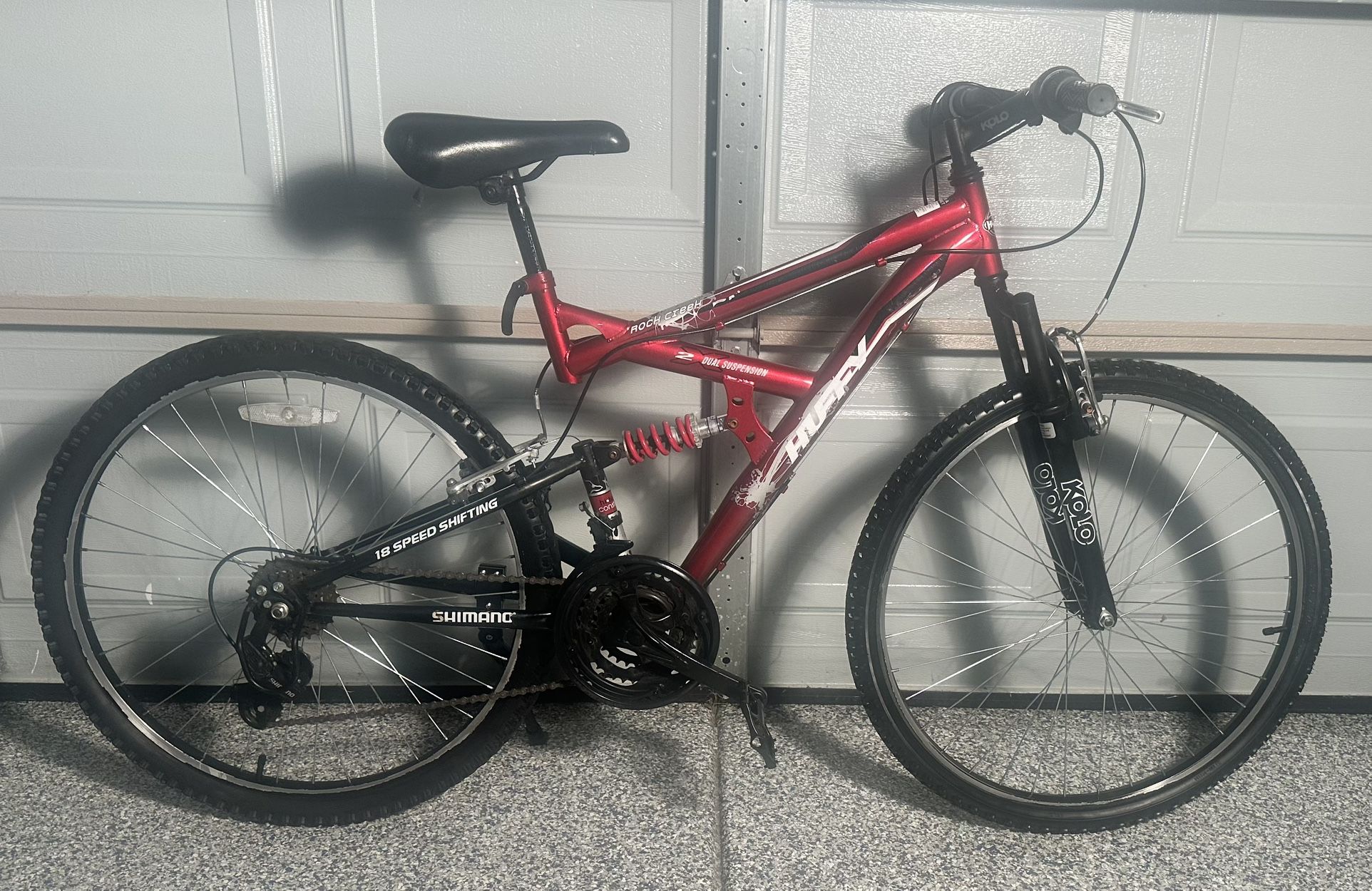 Huffy Rock Creek - 18 speed Mountain bike