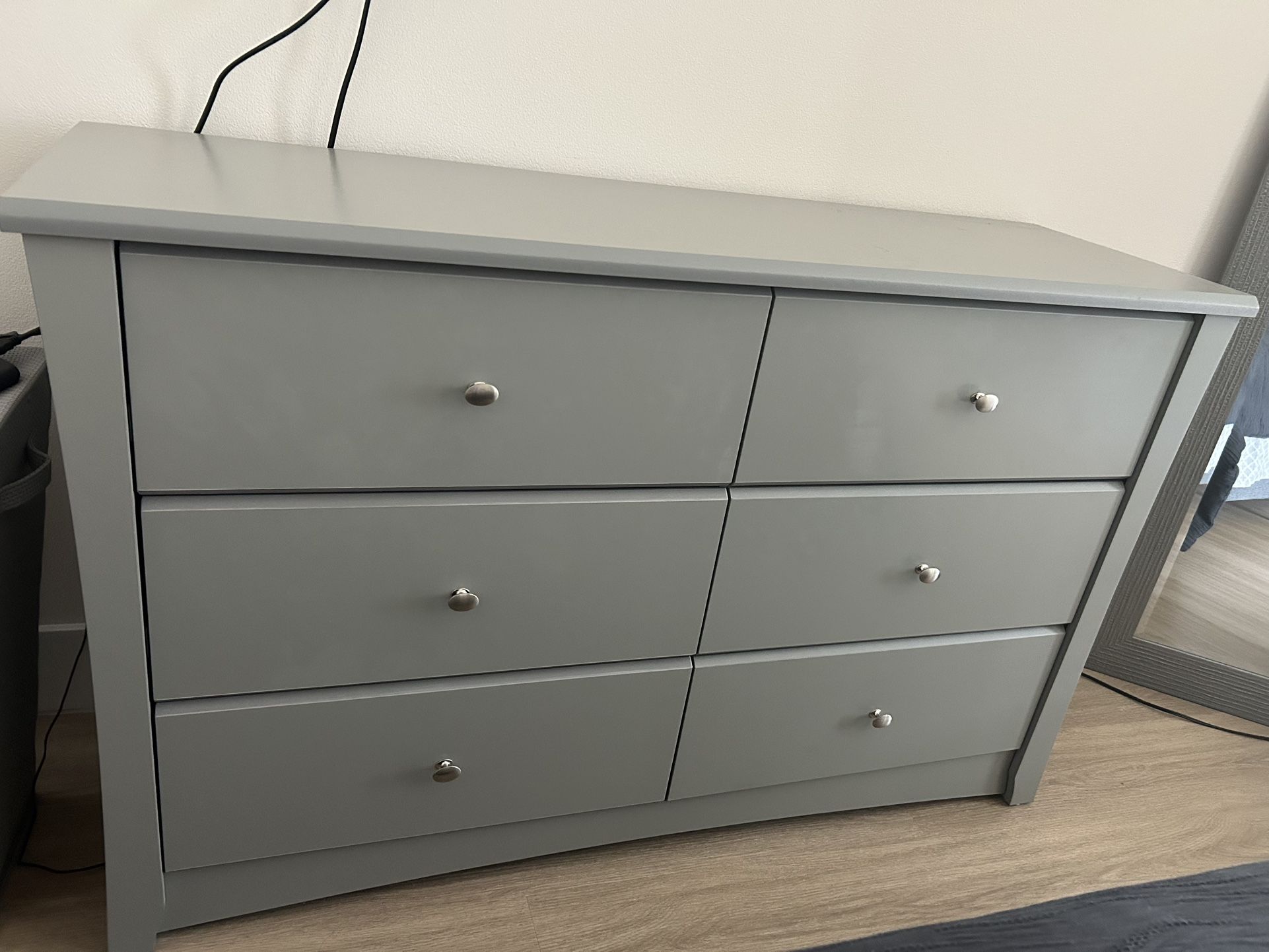 Grey Dresser