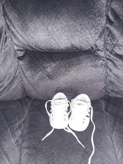 Adidas shoes size nb