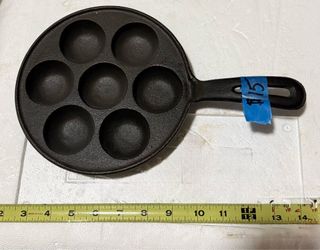 CAST IRON EBLESKIVER PAN