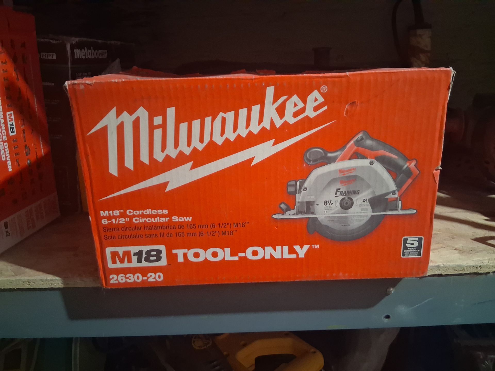 Milwaukee 7/4 circular saw new