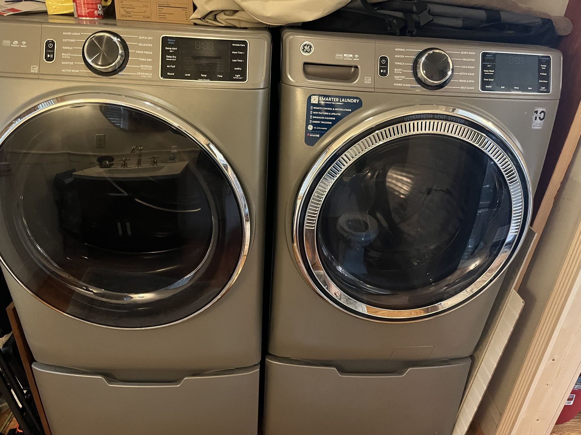 Like New GE 7.8 Cubic Feet Smart Washer And Dryer