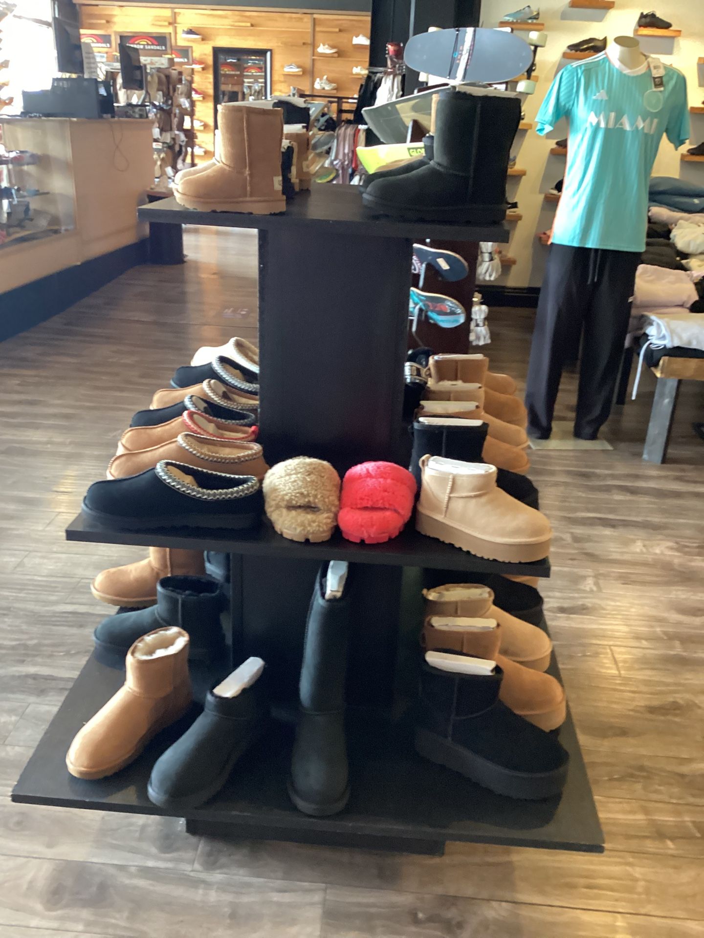 Uggs Ultra Mini Platform Classic Women’s