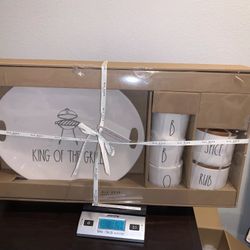 Rae Dunn KING OF THE GRILL Platter with BBQ, SPICE, and RUB Canisters Set. 