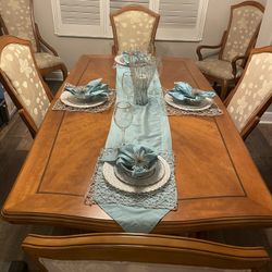 Dining Room Table W/Hutch $1300 OBO