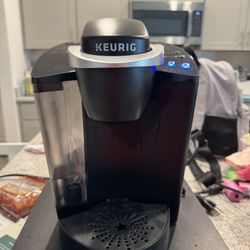 Keurig With Stand