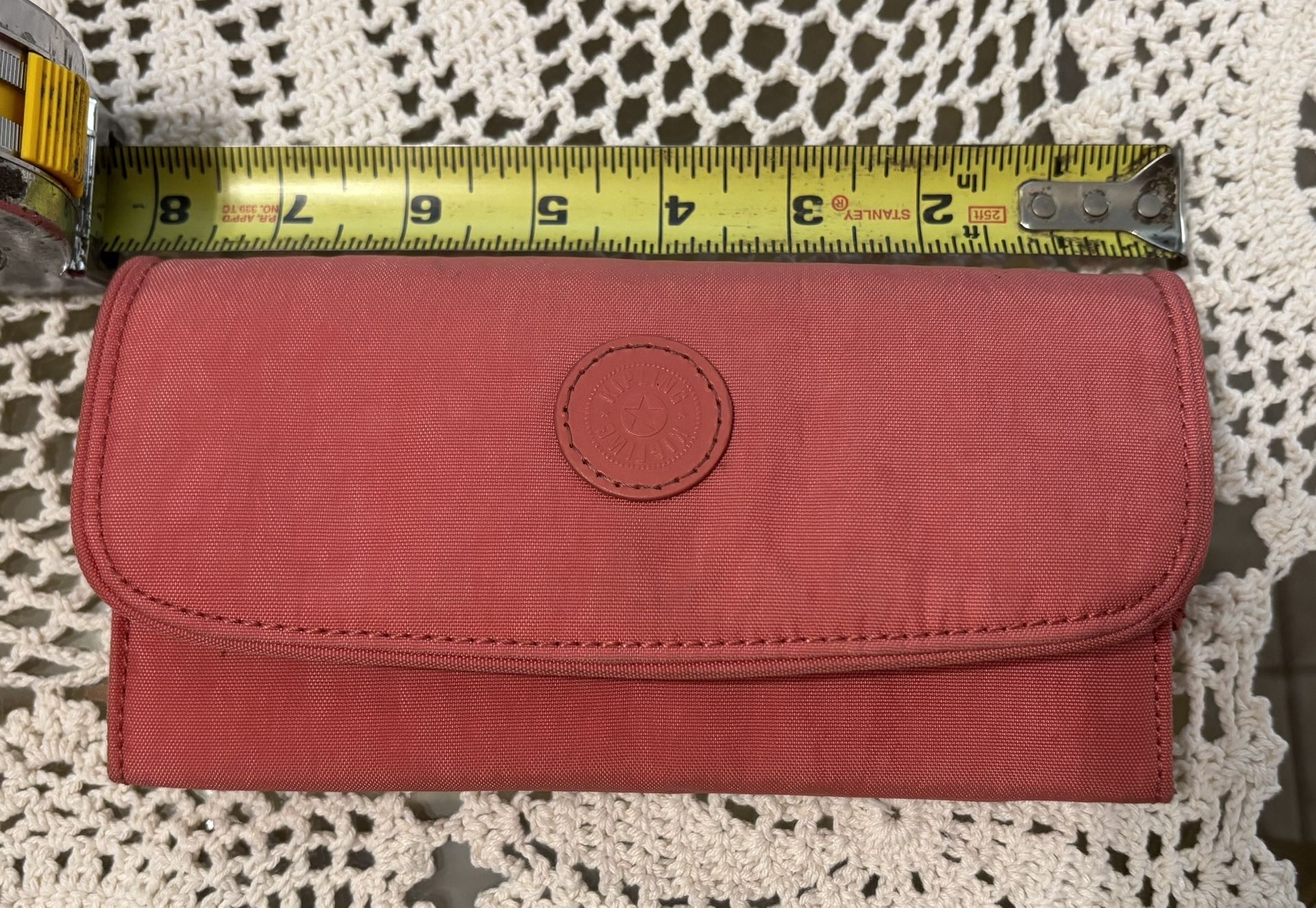 Kipling Wallet ( coral color)