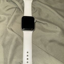 Apple Watch.. 