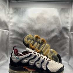 Nike air vapormax plus platinum midnight navy