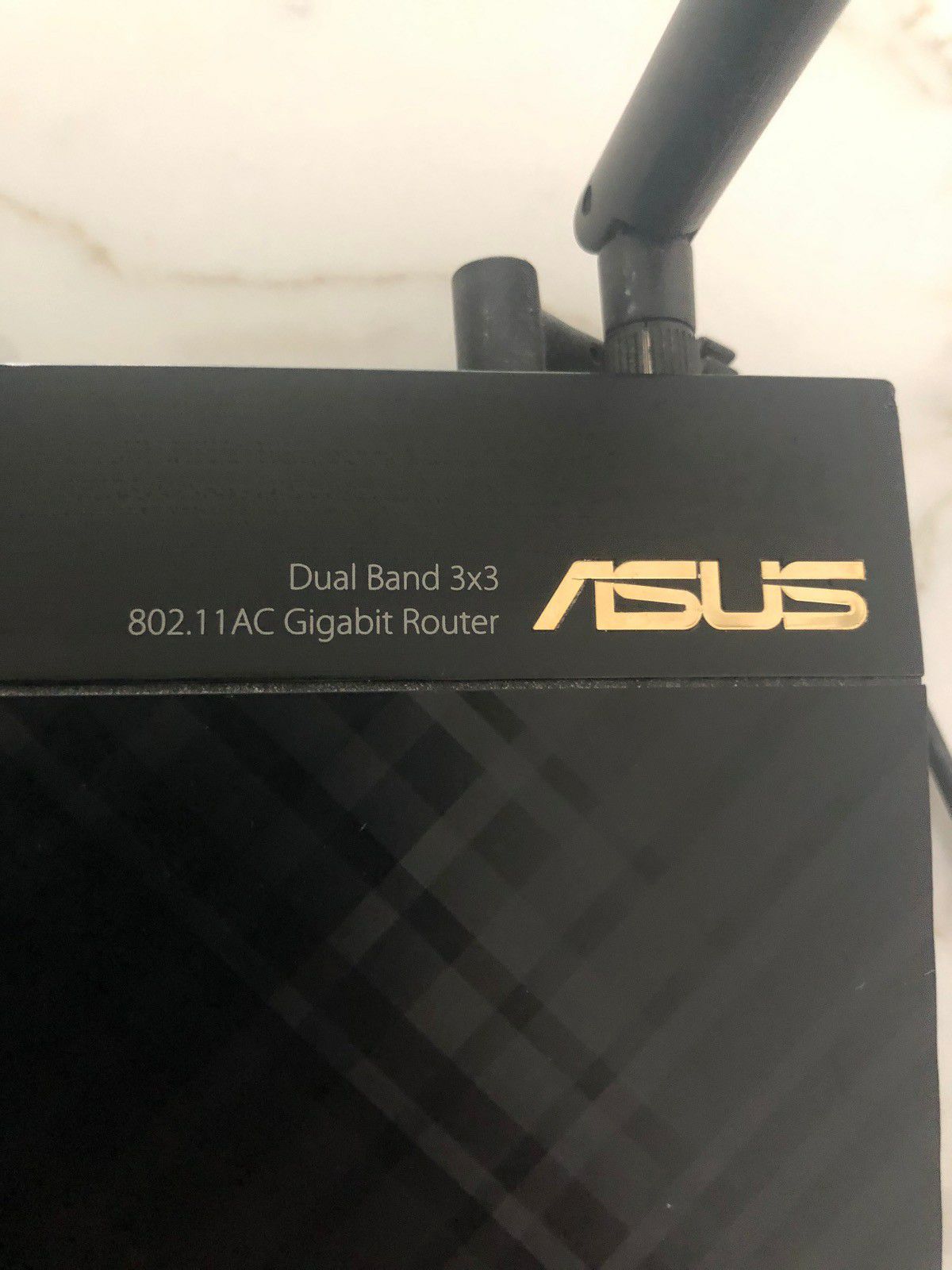 Asus Dual Band 3*3 802. 11 AC Gigabit Router