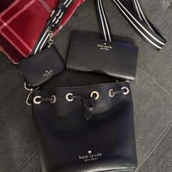 Kate Spade ♠️  $250 