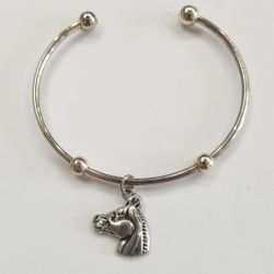 Bracelet With Horse Head Charm.