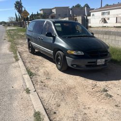 1999 Dodge Caravan 