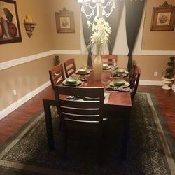 Dining table and 6 chairs