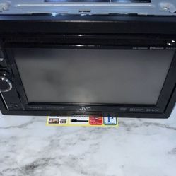 JCV Touchscreen Stereo 6.1”