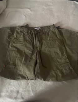 Olive Green Parachute Pants 🫒  Size Small