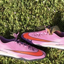 Nike air fly turf sz 12