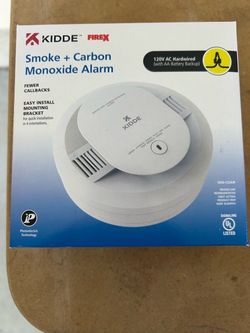 Smoke and carbon monoxide detectors