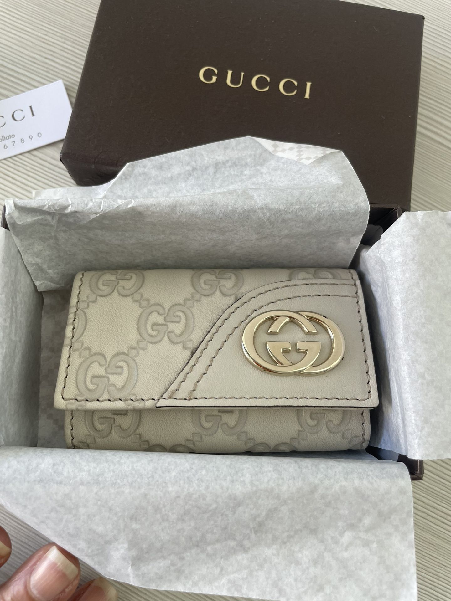 Authentic Gucci Guccissima Card/Key Case