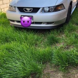 2004 Ford Mustang