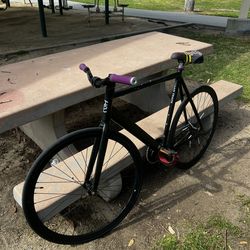 6KU Fixie / Single Speed Bike – 58 Large – Flip Flop Hub – Upgraded Bars – Smooth Ride