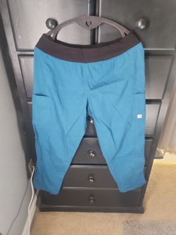 Teal scrub pants. Sz M