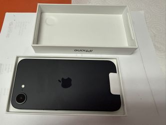 Apple iPhone 16e- Boost mobile And At And t