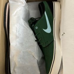 Stefan Janoski 