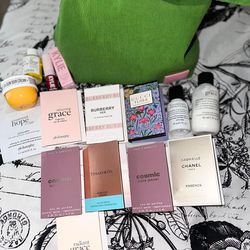 Marc Jacobs bag of perfume samples 