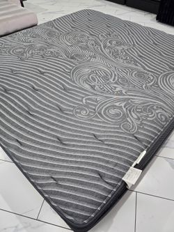 King Sizes Mattress Set 