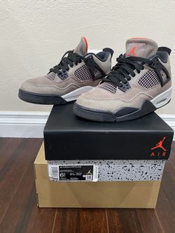 Air Jordan 4 Retro Taupe