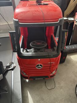 Mercedes Benz 12V Semi Truck Electric Car With Remote