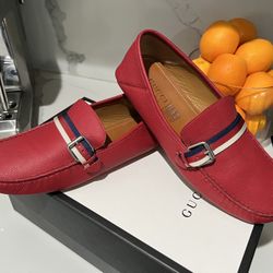 Gucci Authentic Red Loafer Men Pair