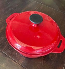 Bella 5Qt porcelain enamel Dutch oven