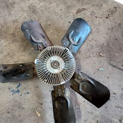 Small Block Chevy Fan And New Fan Clutch