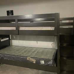 Twin Bunk Beds 