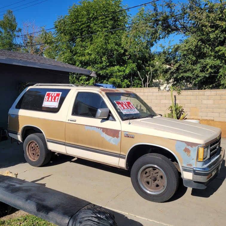 1986 - CHEVY BLAZER Runs Great $12,500