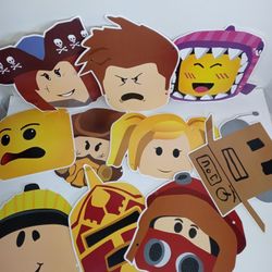 10 Pieces Rblox Banner. 10 Faces Rblox Banner. Rblox Party Decoration