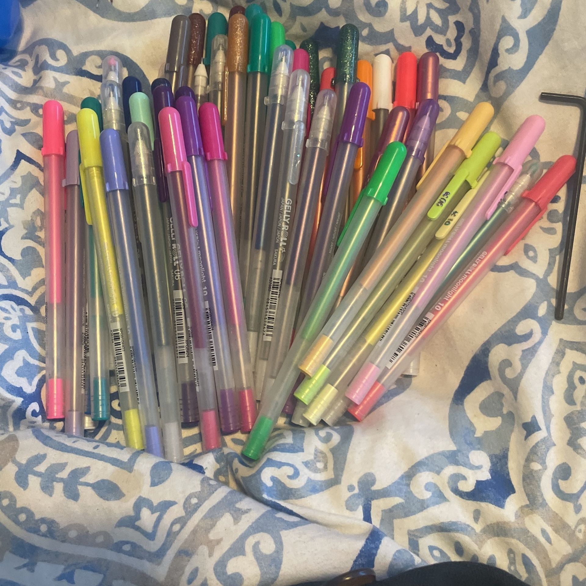 Jelly Roll He’ll Pens