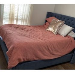 Queen Size Bed Set – Mattress + Bed Frame + Mattress Pad – Great Condition