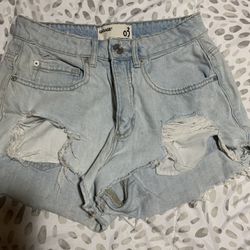 Women shorts