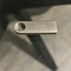 2 Tb Flash Drive 