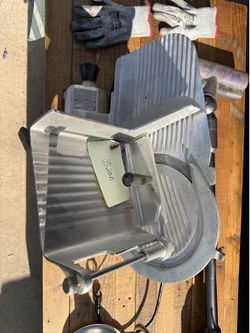Meat deli slicer