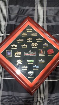 WWE 20 Years Of Wrestlemania Commemorative Pin Set