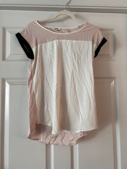 Women’s Express Top- Size Small