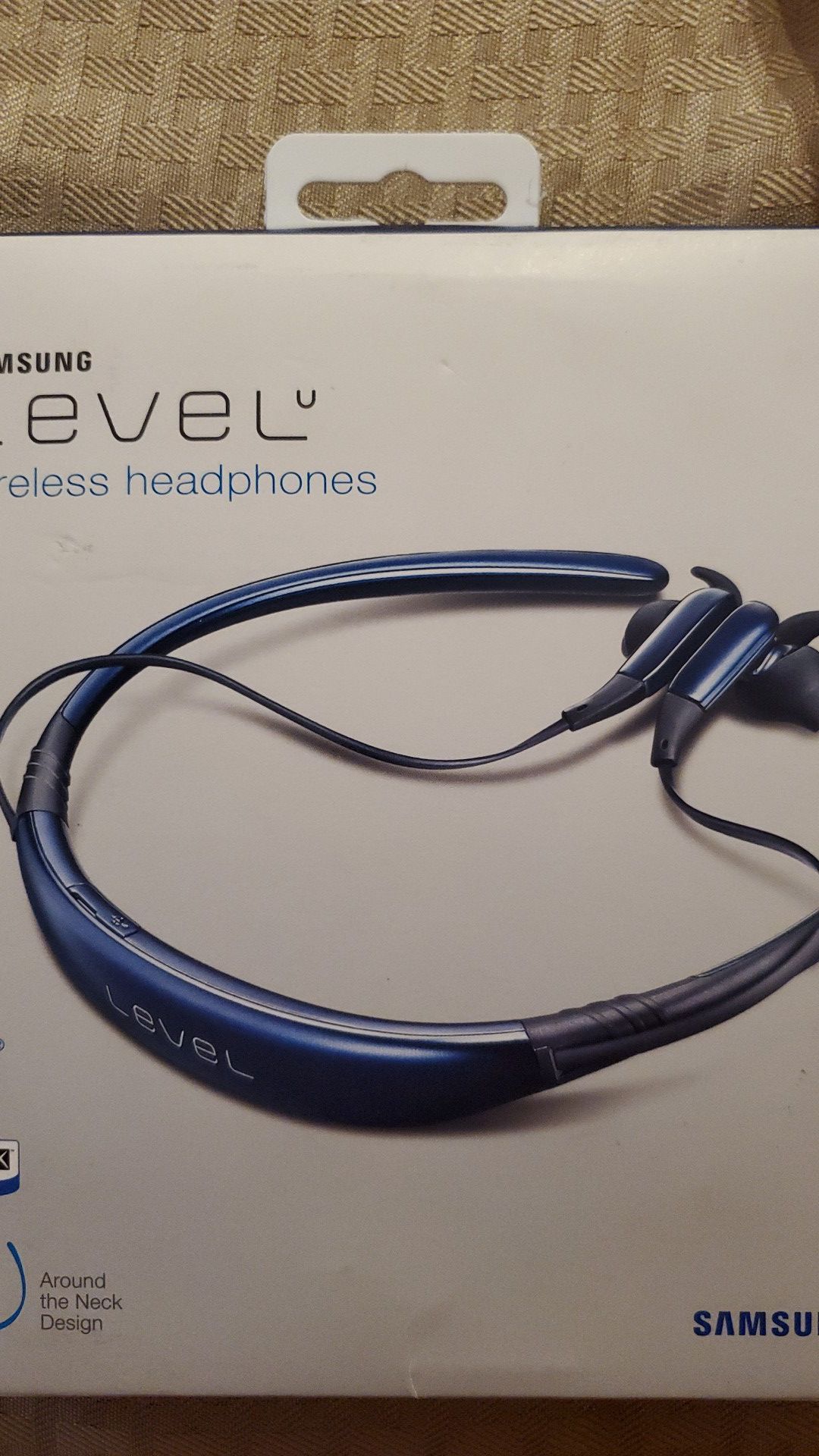 Samsung Level u wireless headphones