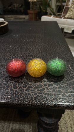 Red, Gold and Green Mini Dumplings