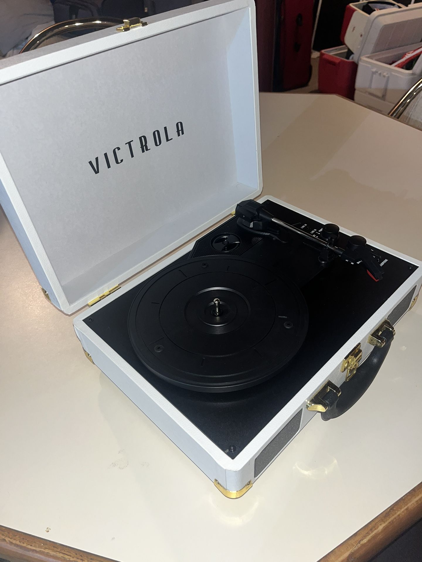 Victrola Bluetooth Record Player – Vintage Suitcase Turntable (White/Gold)