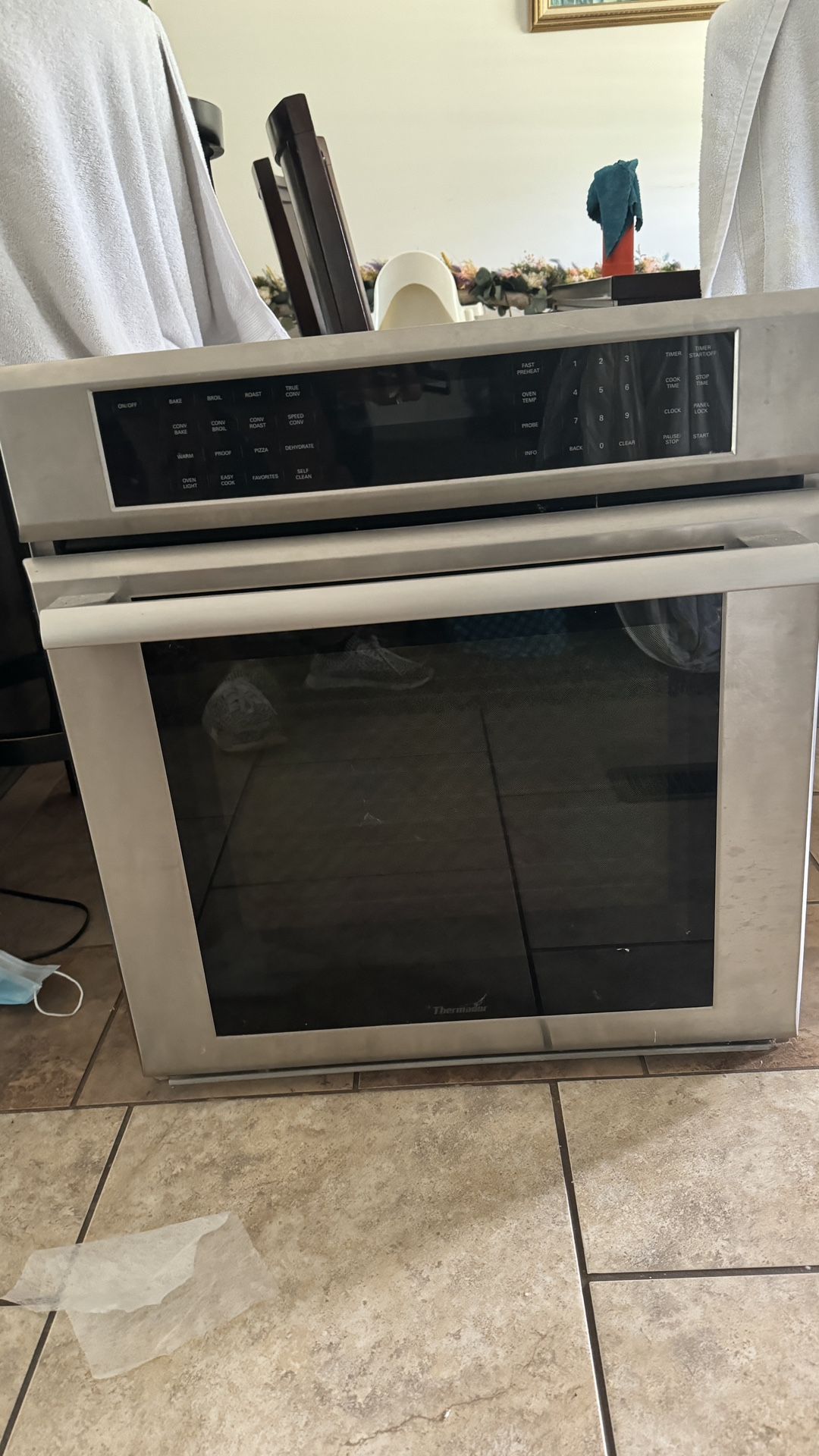 Thermador 27 Inch Masterpiece Single Oven MED271JS