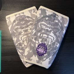 Inaka Workout Knee Sleeves - Snow Camo